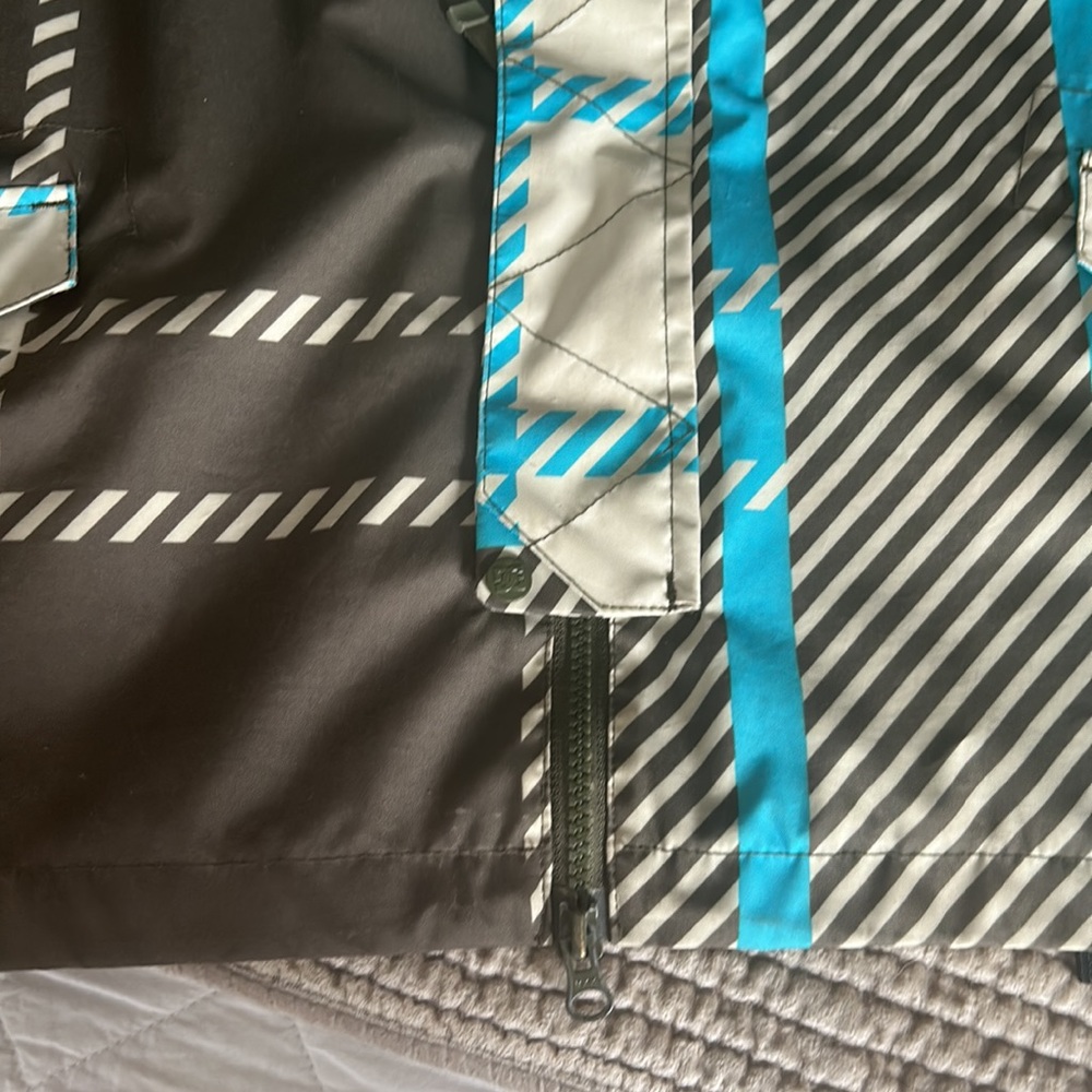 DC ski jacket - Picture 4 of 7